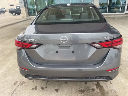 Used 2024 Nissan Sentra SV FWD image 10