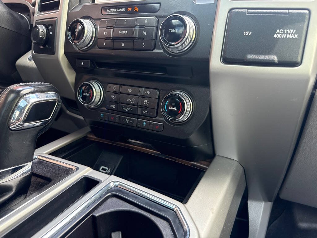 Used 2018 Ford F150 Lariat w/ Equipment Group 502A Luxury RWD image 20