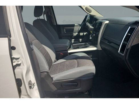 Used 2019 RAM 1500 Classic Warlock AWD/4WD image 39