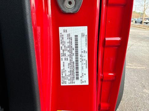 Used 2022 Ford Bronco Big Bend image 2