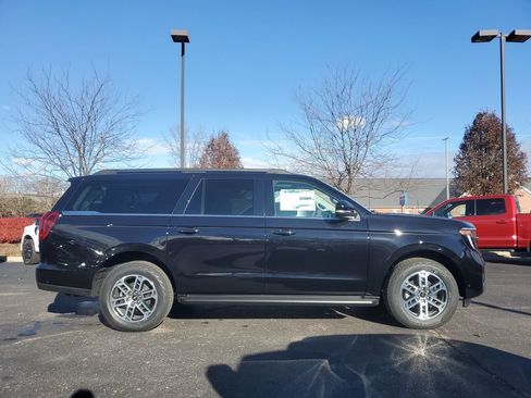 New 2025 Ford Expedition Max Active image 37