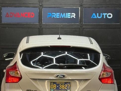 Used 2012 Ford Focus SEL image 15