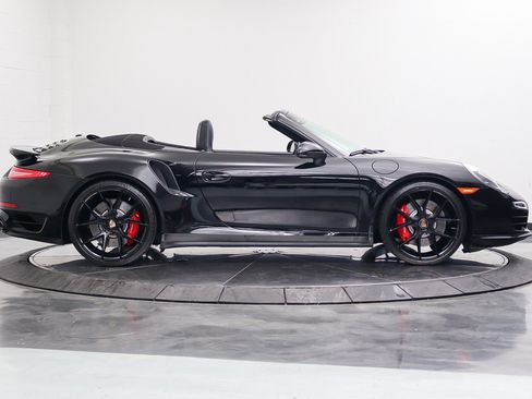 Used 2014 Porsche 911 4 Cabriolet AWD/4WD image 19
