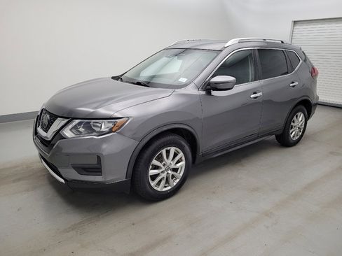 Used 2019 Nissan Rogue SV FWD image 2