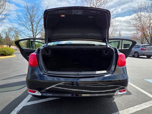 Used 2014 Acura RLX image 30