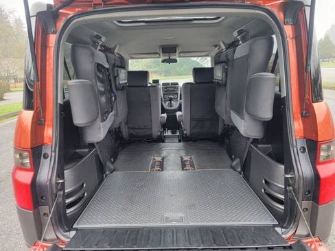 Used 2004 Honda Element EX image 18