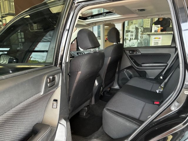 Used 2017 Subaru Forester 2.5i Premium w/ Popular Package #2A AWD/4WD image 28