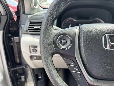 Used 2018 Honda Pilot LX image 22