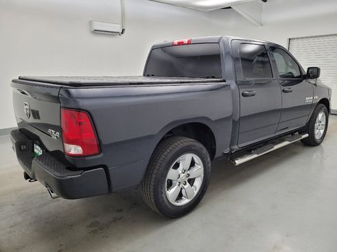 Used 2019 RAM 1500 Express w/ Express Value Package AWD/4WD image 10