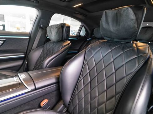 Used 2022 Mercedes-Benz S 580 4MATIC Sedan image 5