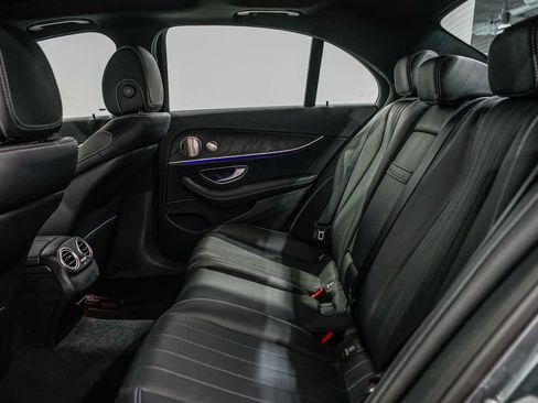Used 2022 Mercedes-Benz E 350 Sedan image 18