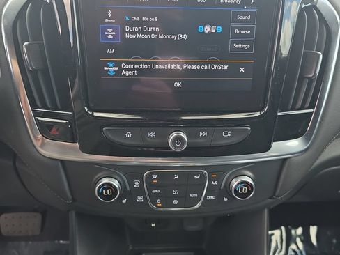 Used 2023 Chevrolet Traverse LT AWD/4WD image 18