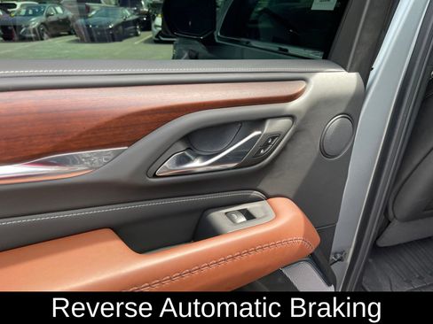 Used 2023 GMC Yukon Denali Ultimate image 23