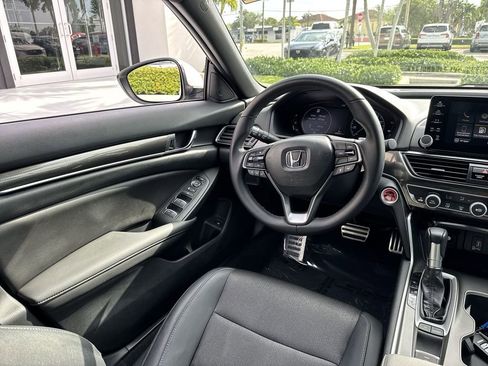 Used 2020 Honda Accord Sport image 21
