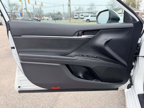 Certified 2023 Toyota Camry SE w/ Cold Weather Package image 17