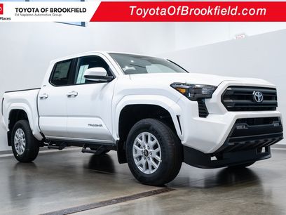 New 2025 Toyota Tacoma SR5