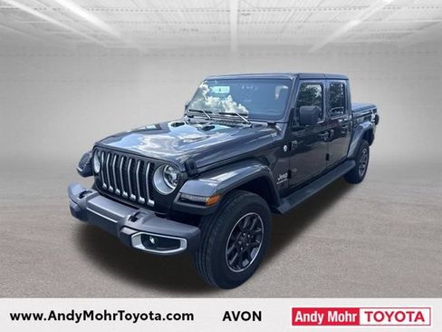 Used 2020 Jeep Gladiator Overland AWD/4WD image 2