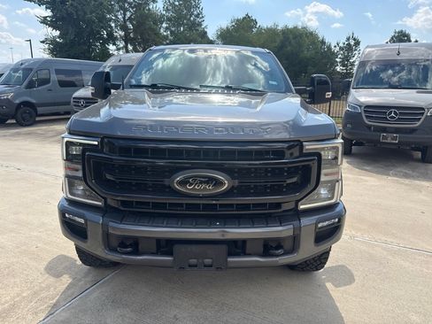 Used 2021 Ford F250 Lariat AWD/4WD image 2