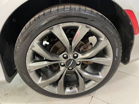 Used 2015 Chrysler 200 S w/ Navigation & Sound Group I image 10