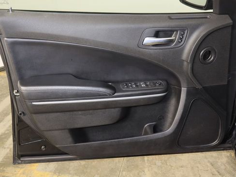 Used 2021 Dodge Charger SXT w/ Leather Interior Group image 20