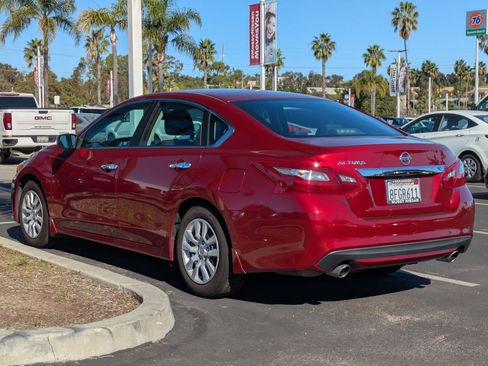 Used 2018 Nissan Altima 2.5 S image 5