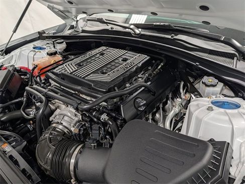 Used 2018 Chevrolet Camaro ZL1 image 36