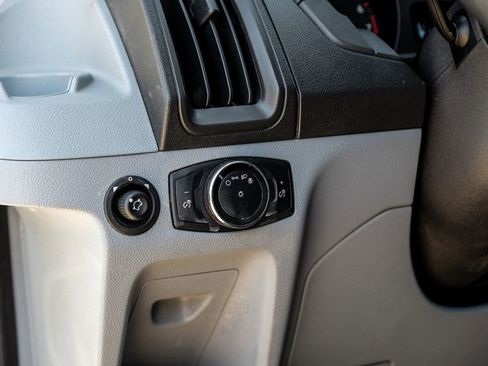 Used 2015 Ford Transit 150 XLT image 24