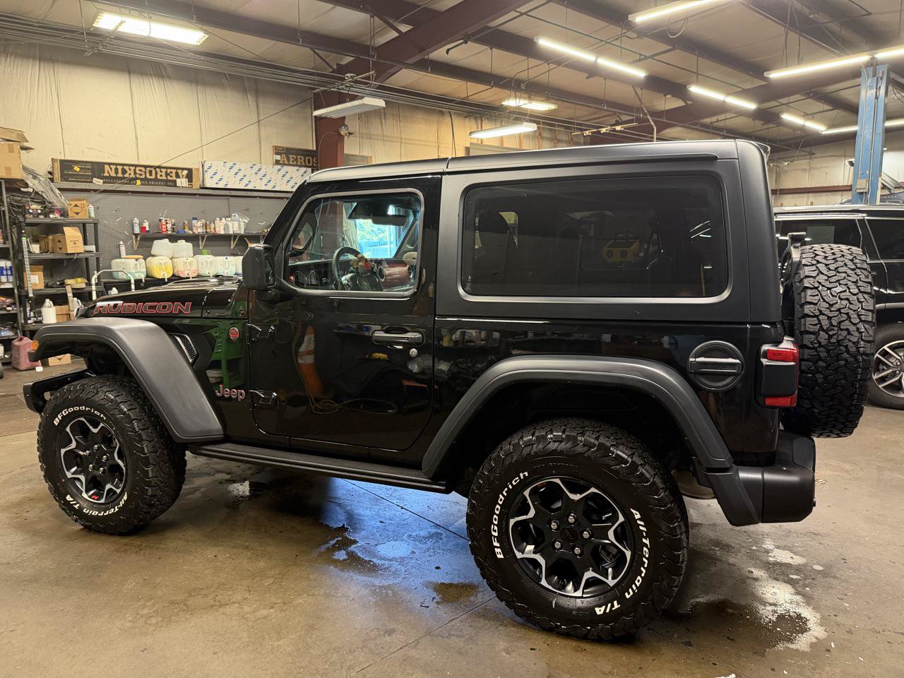 Used 2023 Jeep Wrangler Rubicon w/ Steel Bumper Group AWD/4WD image 8