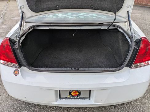 Used 2010 Chevrolet Impala LS FWD image 12