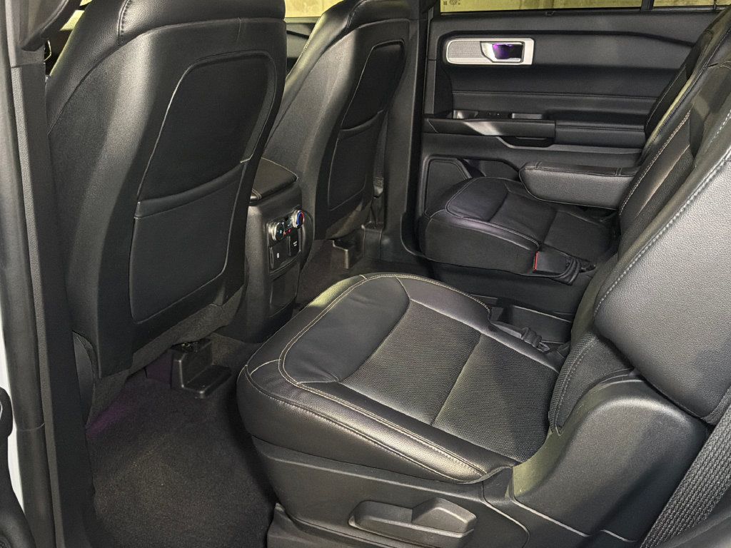Used 2020 Ford Explorer Limited AWD/4WD image 21