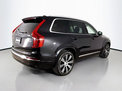 Certified 2025 Volvo XC90 B6 Plus w/ Protection Package Premier image 7