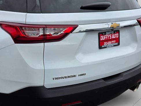 Used 2018 Chevrolet Traverse LS w/ LPO, Floor Liner Package AWD/4WD image 17