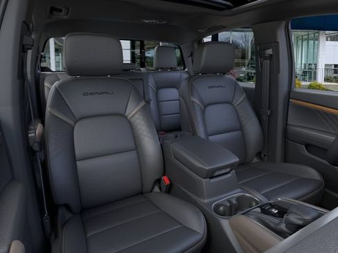New 2026 GMC Canyon Denali w/ LPO, Denali Black Edition AWD/4WD image 16