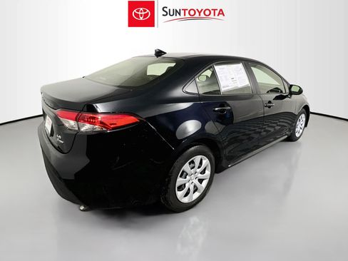 Used 2026 Toyota Corolla LE FWD image 4