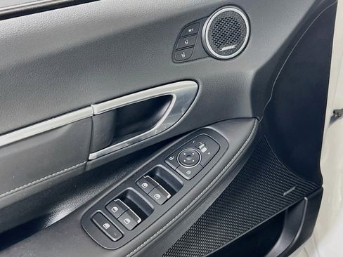 Used 2023 Hyundai Sonata Limited FWD image 18