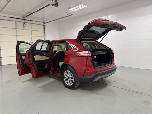 Used 2024 Ford Edge SEL w/ Convenience Package AWD/4WD image 13