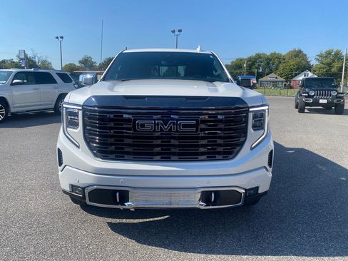 Used 2024 GMC Sierra 1500 Denali Ultimate image 2