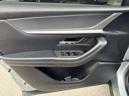 Used 2024 MAZDA CX-90 Plug-In Hybrid w/ Premium Pkg AWD/4WD image 12