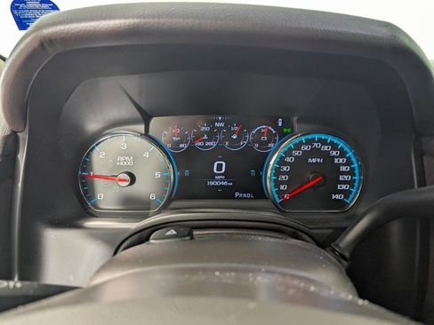 Used 2017 Chevrolet Suburban Premier image 12