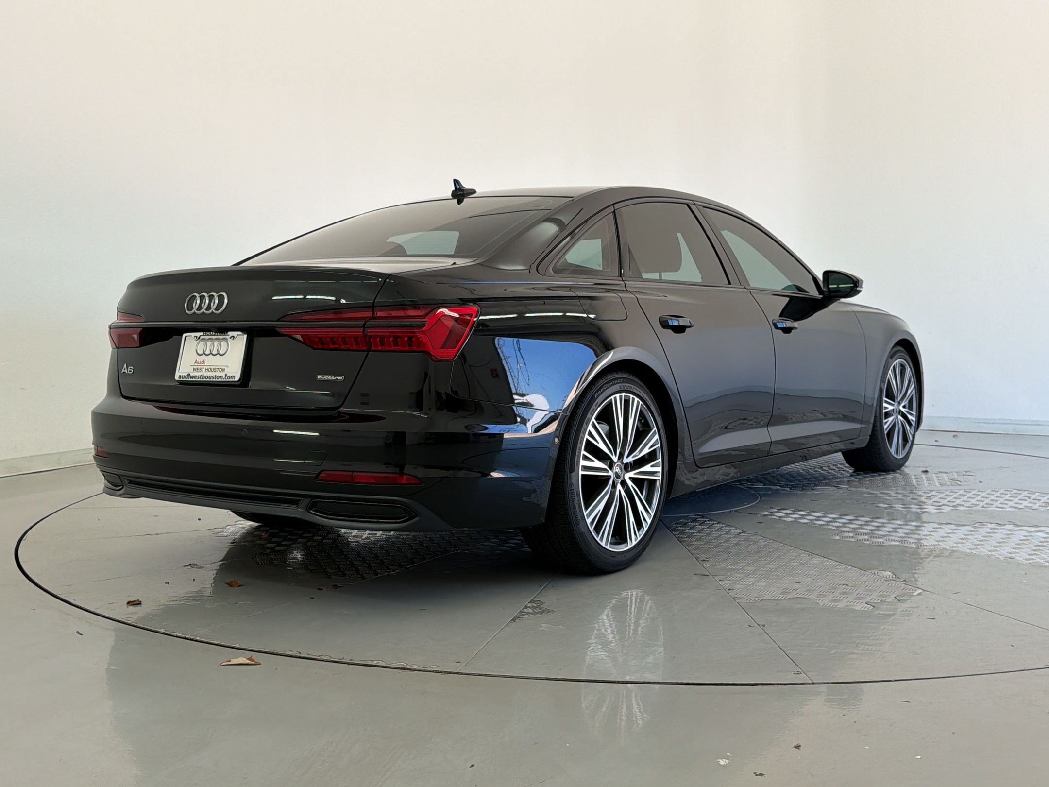 Used 2023 Audi A6 Premium Plus w/ Premium Plus Package AWD/4WD image 9
