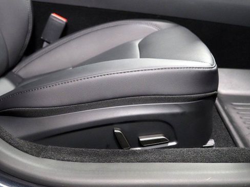 Used 2025 Tesla Model 3 Long Range RWD image 68