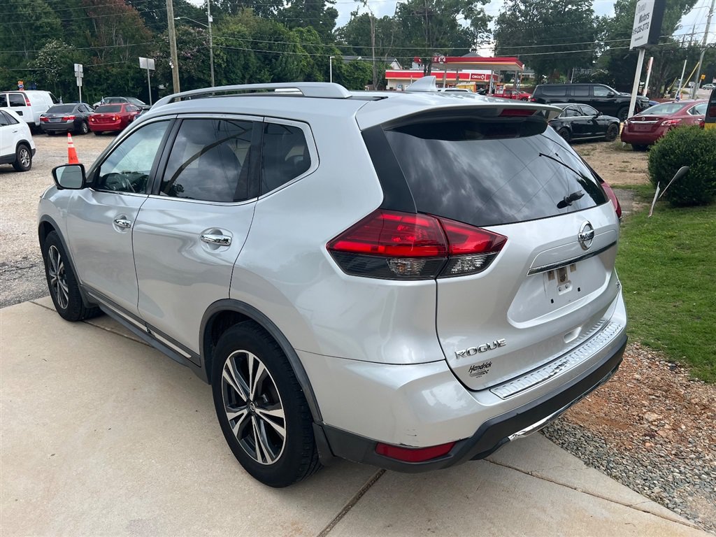 Used 2017 Nissan Rogue SL FWD image 7