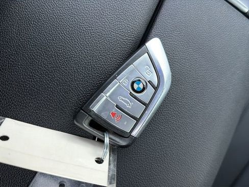 Used 2022 BMW X5 sDrive40i w/ Premium Package RWD image 28