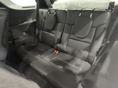 New 2026 Ford Explorer Tremor w/ Tremor Ultimate Package AWD/4WD image 18
