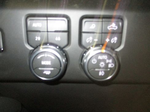 New 2026 GMC Acadia Elevation w/ Elevation Premium Package AWD/4WD image 46
