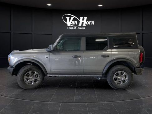 Used 2022 Ford Bronco Big Bend image 12