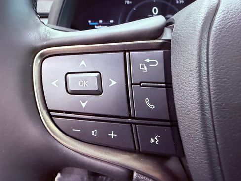 Certified 2025 Lexus UX 300h FWD w/ Accessory Package (Z1) image 20