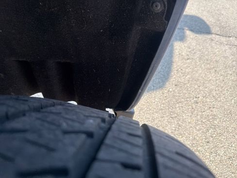 Used 2017 Chevrolet Silverado 1500 LT w/ All Star Edition image 10