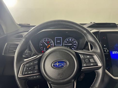 Used 2025 Subaru Ascent Limited w/ Popular Package #1 AWD/4WD image 13