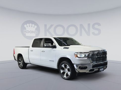 Used 2022 RAM 1500 Laramie AWD/4WD image 2